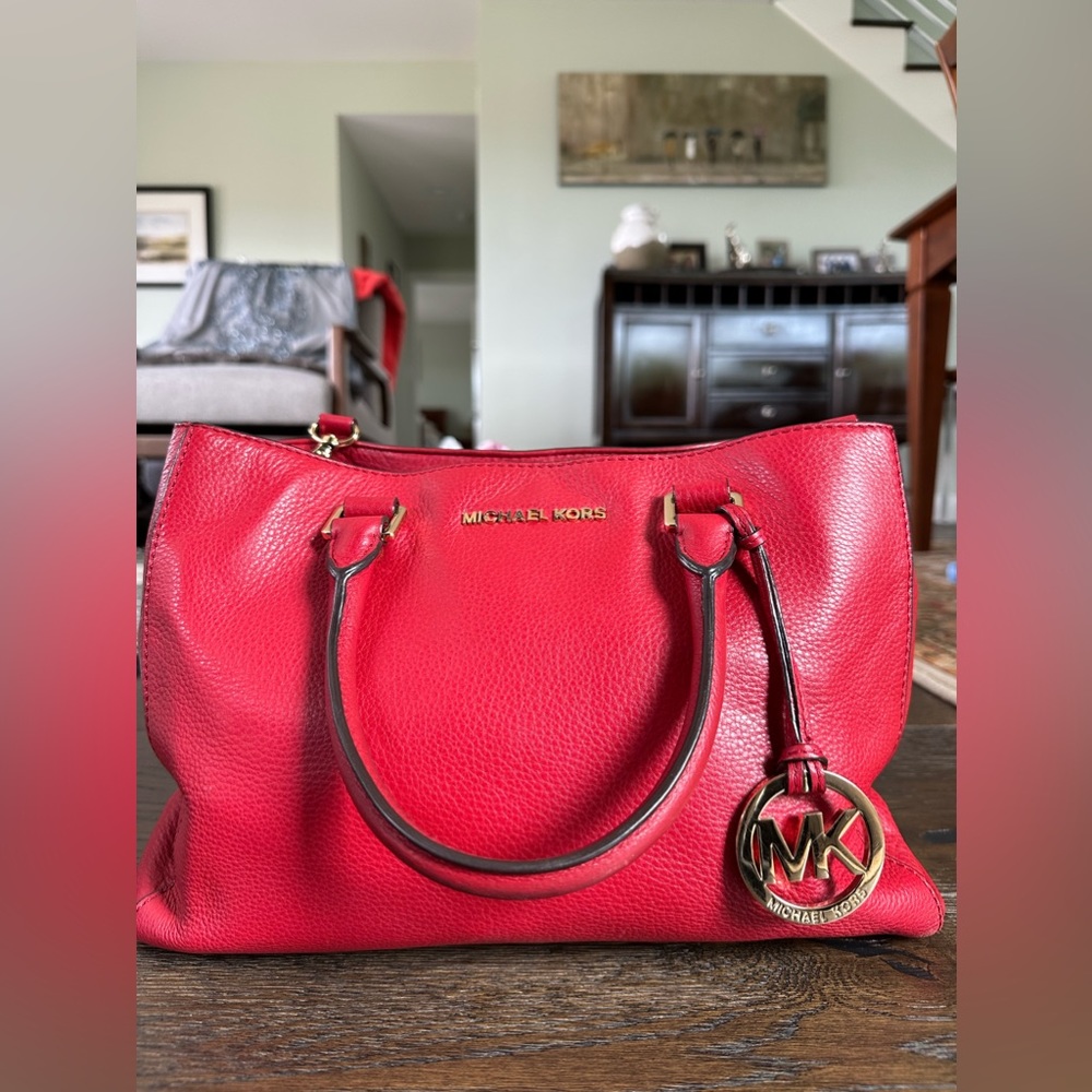 Michael Kors purse